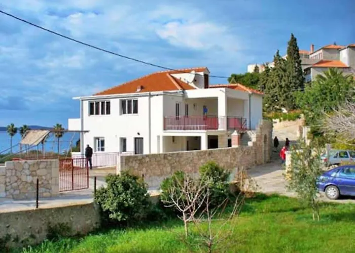 Eta Appartement *